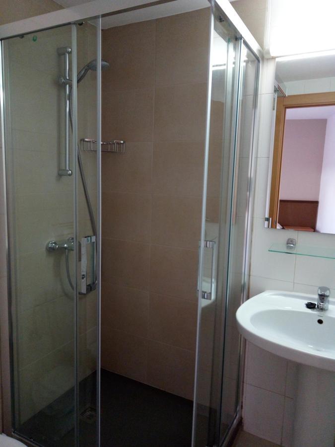 Hotel Iris Benidorm Buitenkant foto