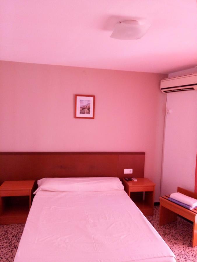 Hotel Iris Benidorm Buitenkant foto